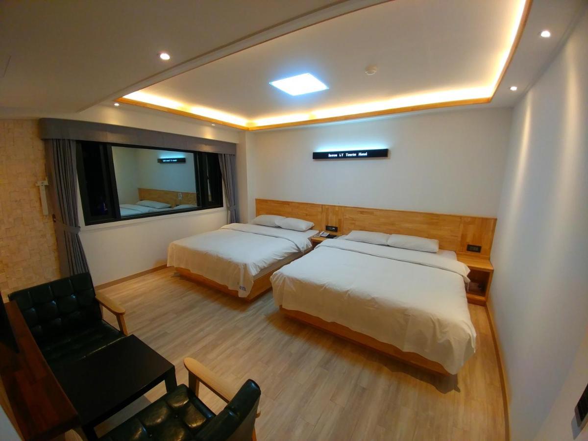 I.Y Hotel ซูวอน ภายนอก รูปภาพ