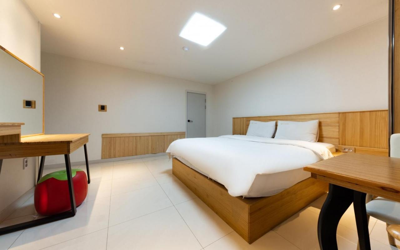 I.Y Hotel ซูวอน ภายนอก รูปภาพ