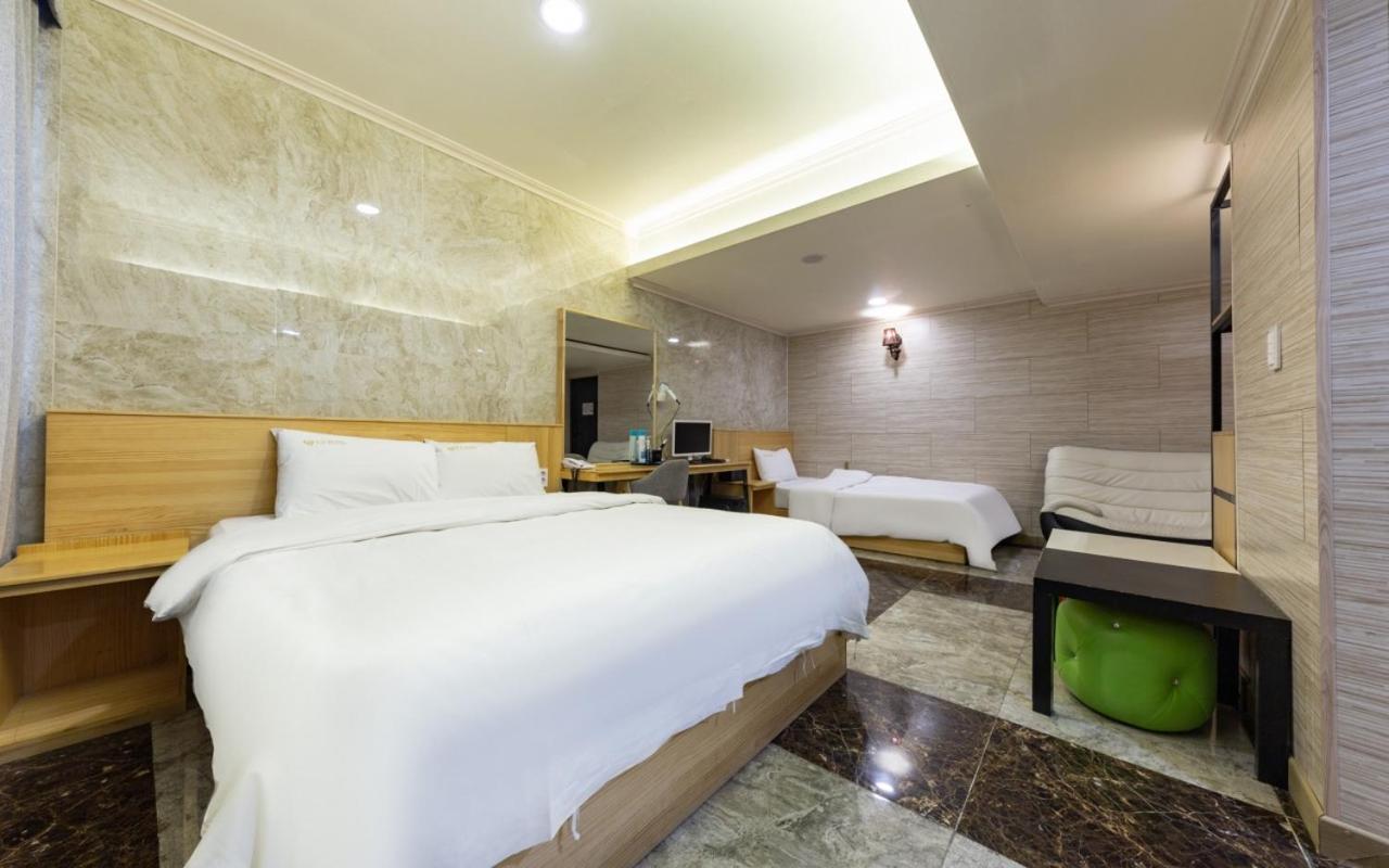 I.Y Hotel ซูวอน ภายนอก รูปภาพ