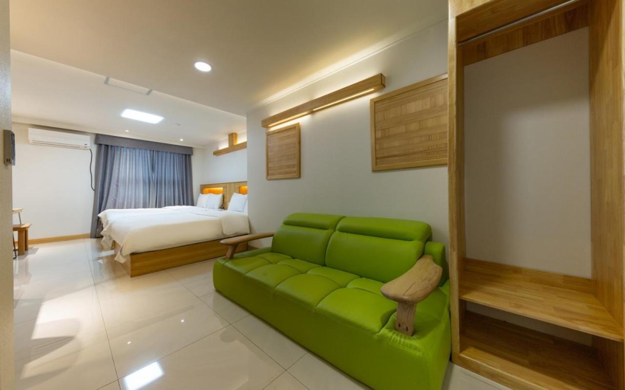 I.Y Hotel ซูวอน ภายนอก รูปภาพ