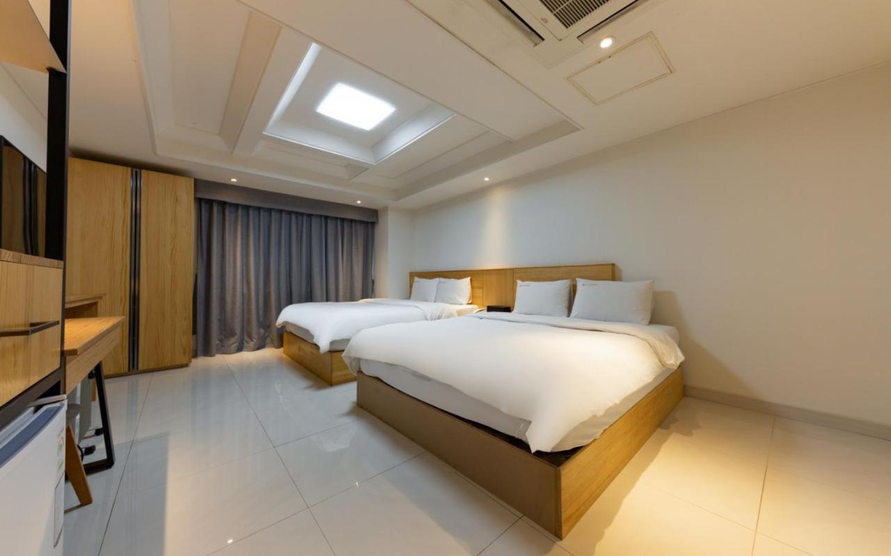 I.Y Hotel ซูวอน ภายนอก รูปภาพ